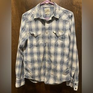 Lucky Brand Men’s button down cotton long sleeve blue plaid, snap buttons
